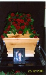 AUTOR: - | TITLE: Beerdigung-05 | DESCRIPTION: -